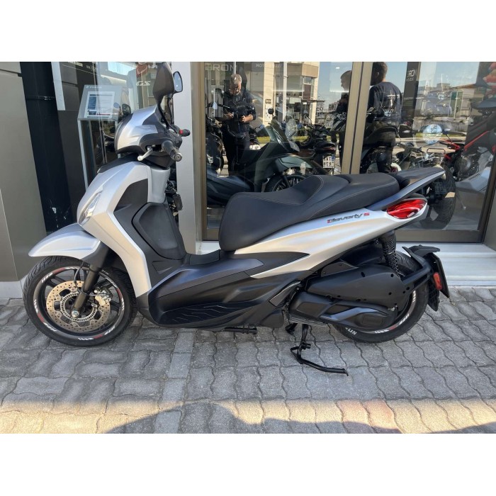 Piaggio Beverly 300 HPE 2022 Μεταχειρισμένα